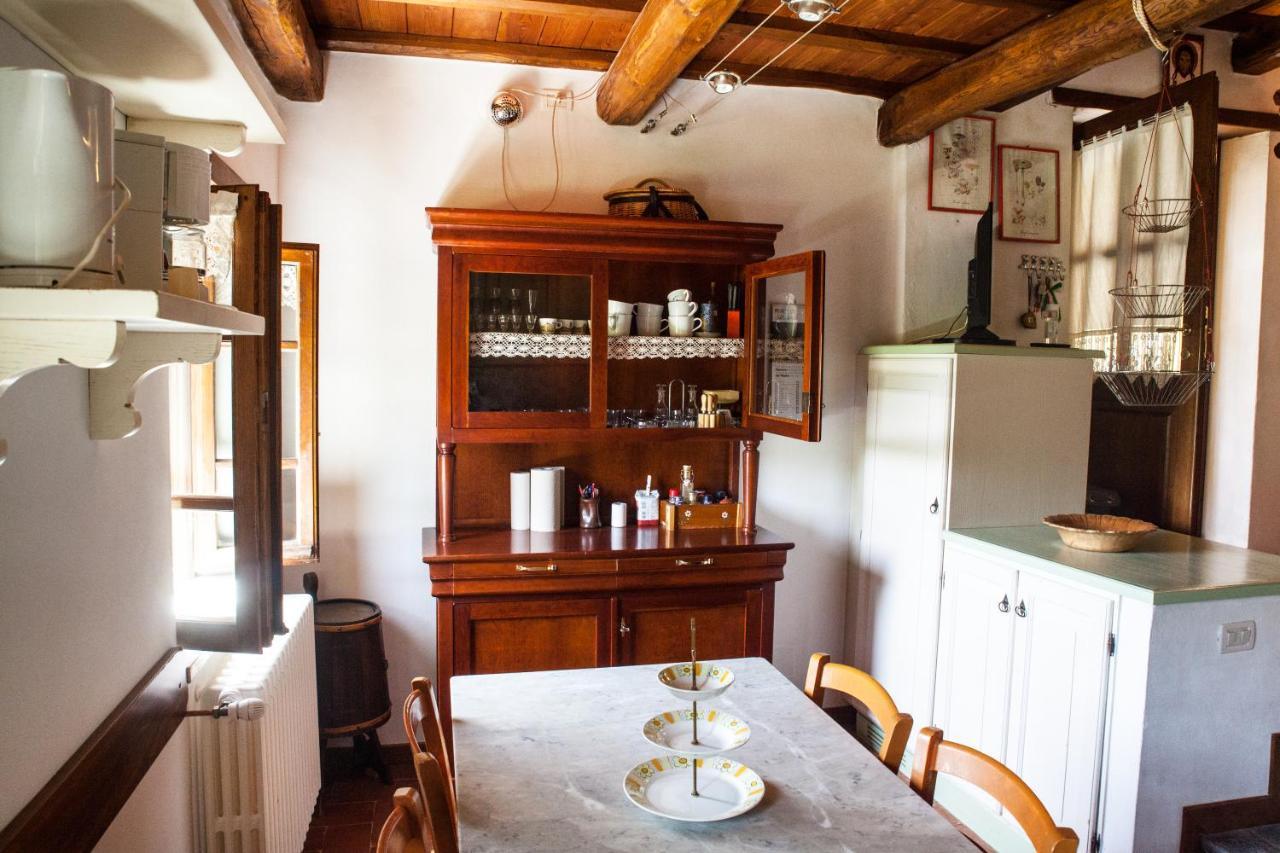 Deliziosa Casetta Sull'Appennino Toscano Montefegatesi Esterno foto