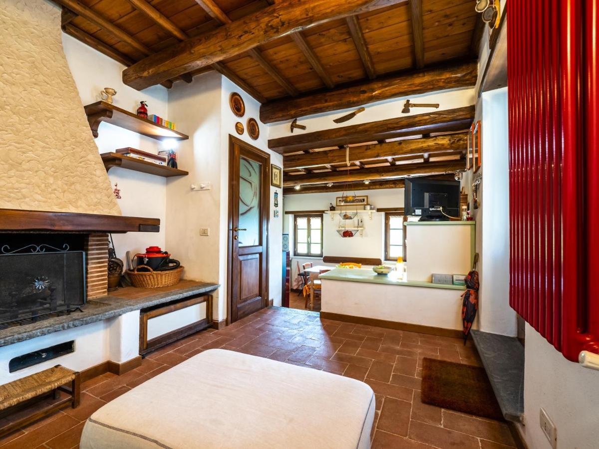 Deliziosa Casetta Sull'Appennino Toscano Montefegatesi Esterno foto