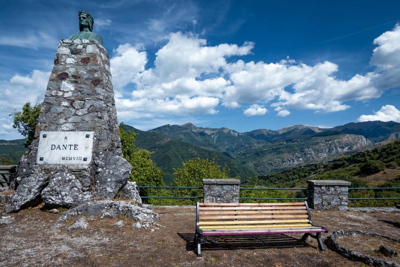 Deliziosa Casetta Sull'Appennino Toscano Montefegatesi Esterno foto