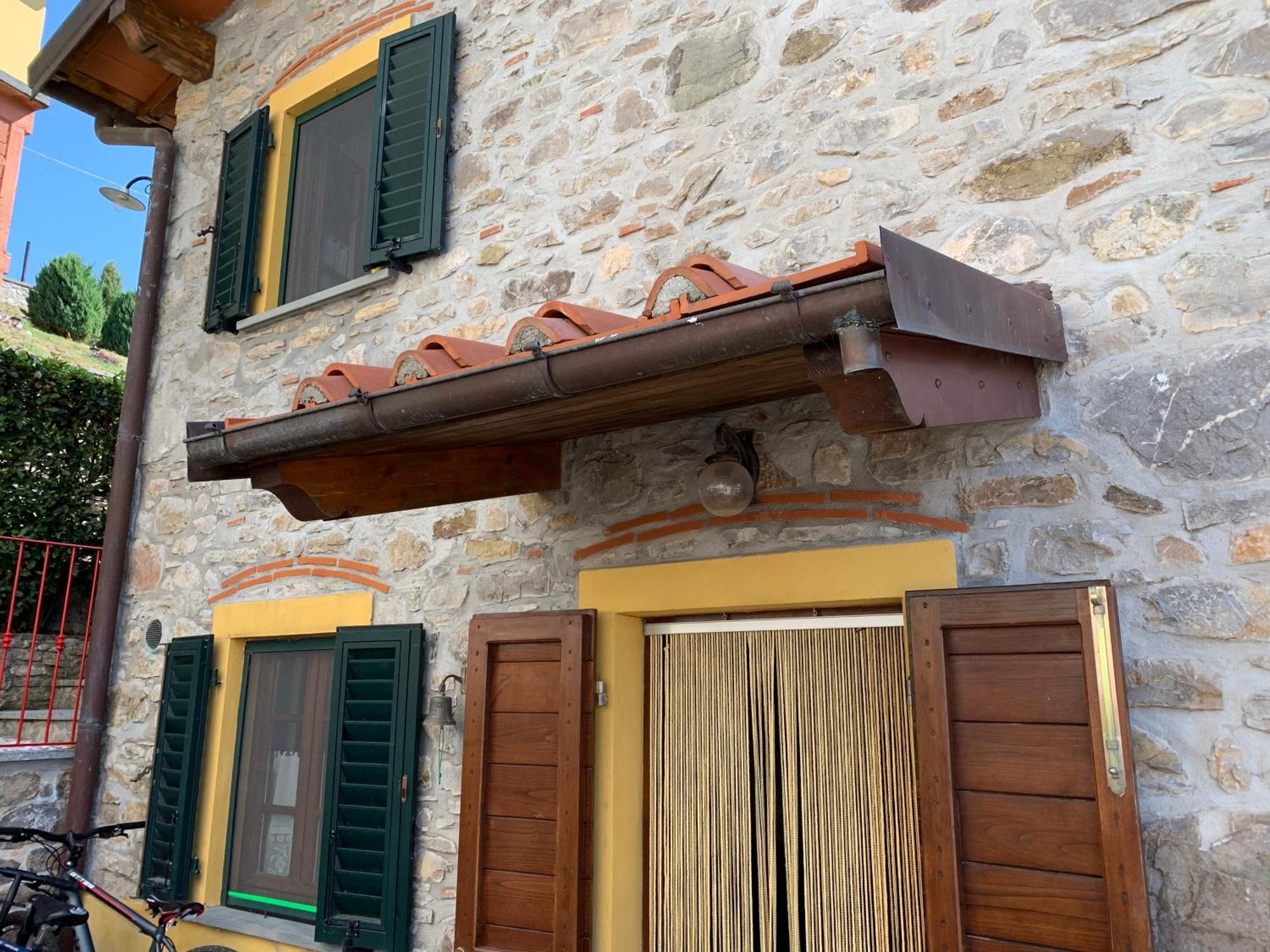 Deliziosa Casetta Sull'Appennino Toscano Montefegatesi Esterno foto