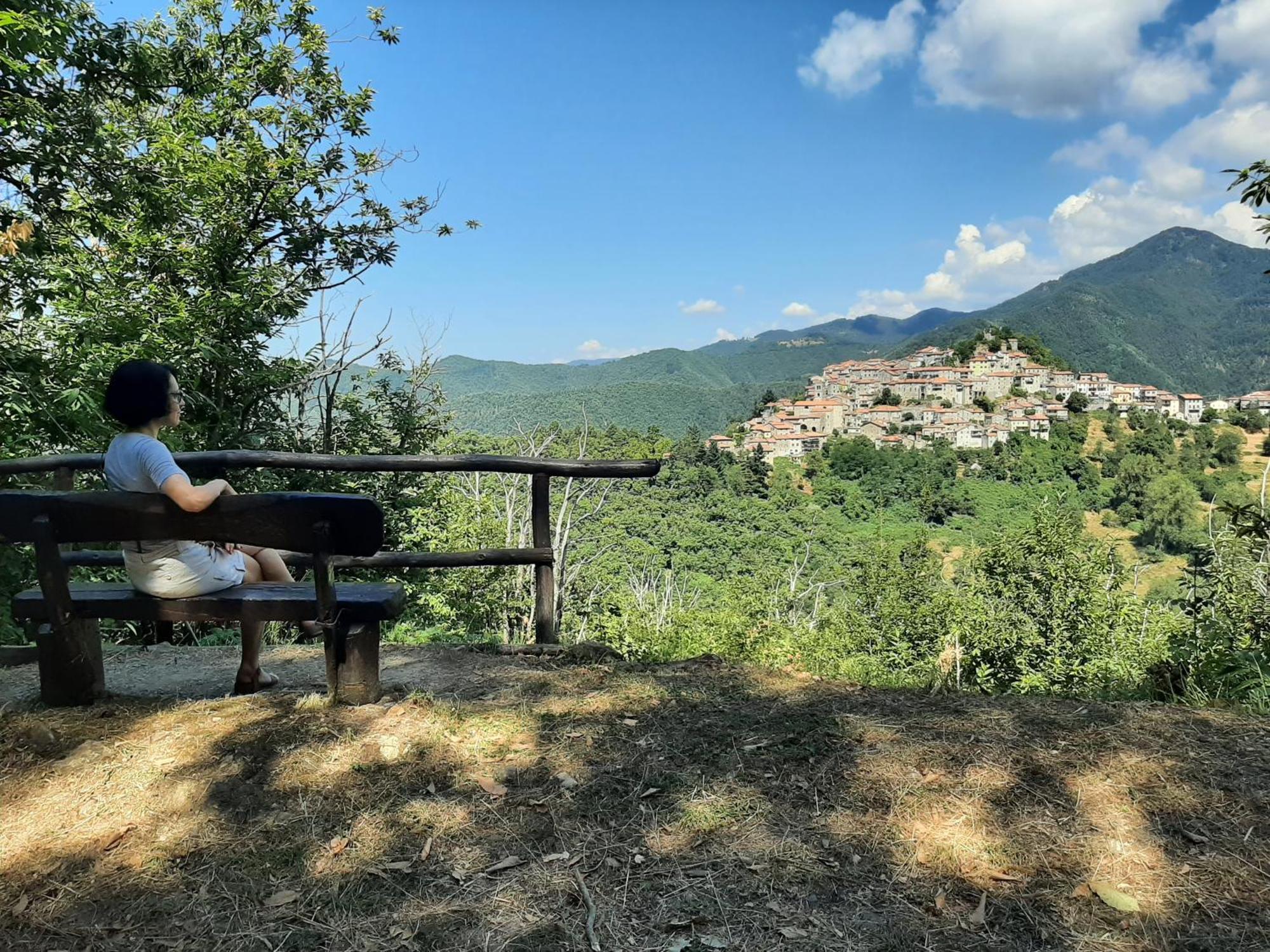Deliziosa Casetta Sull'Appennino Toscano Montefegatesi Esterno foto