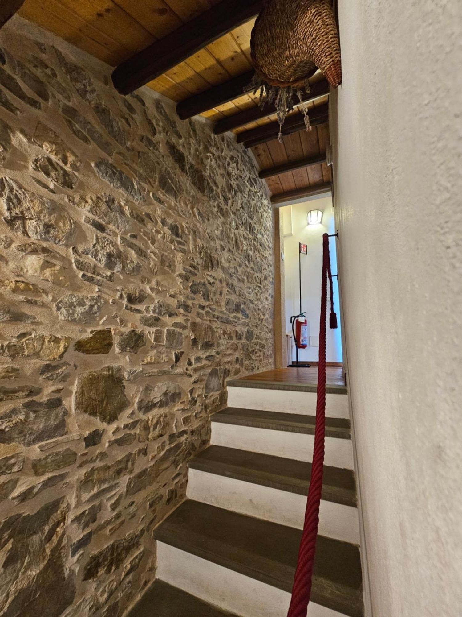 Deliziosa Casetta Sull'Appennino Toscano Montefegatesi Esterno foto