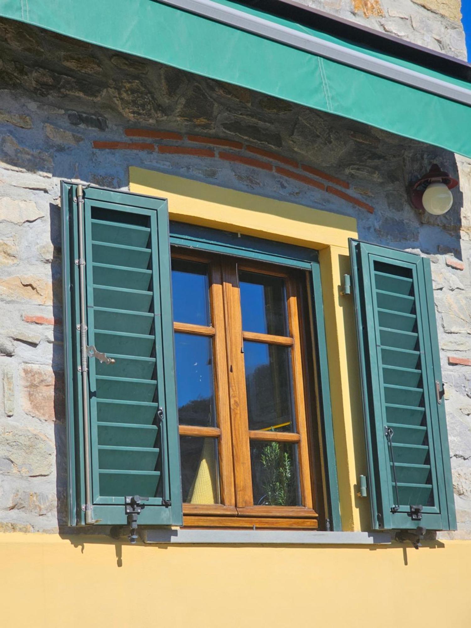 Deliziosa Casetta Sull'Appennino Toscano Montefegatesi Esterno foto